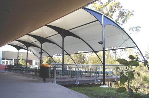 吉林膜結(jié)構(gòu)什么材料的雨棚好