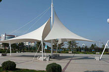 吉林膜結(jié)構(gòu)車棚擁有哪些特點(diǎn)？