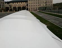 遼陽(yáng)楊春，代表大乘實(shí)業(yè)來(lái)吉林膜結(jié)構(gòu)公司考察