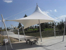 膜材料獨(dú)有的透光特性